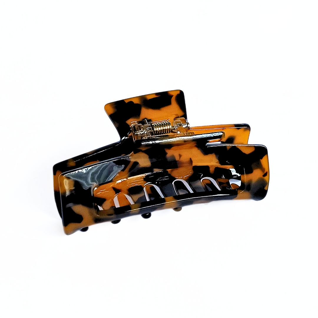 Sofia Hair Claw in Tortoise Dark