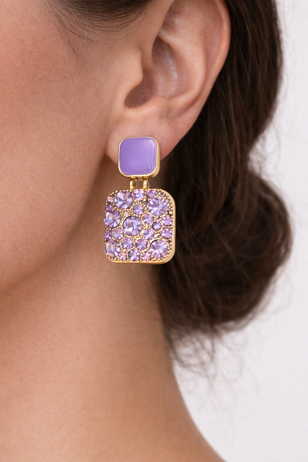 SAFFIRA diamante drop studs in Purple