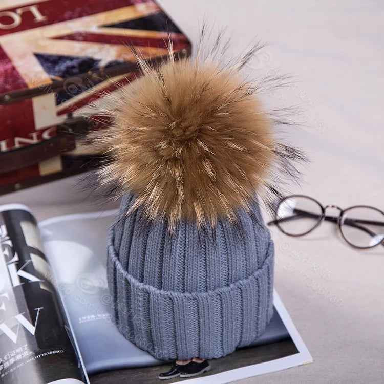 Fluffy Cable Knit Pom Pom Hat in Grey