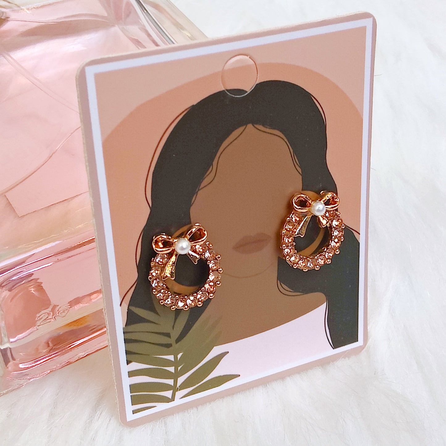 Noelle Christmas Wreath Studs in Rose Gold