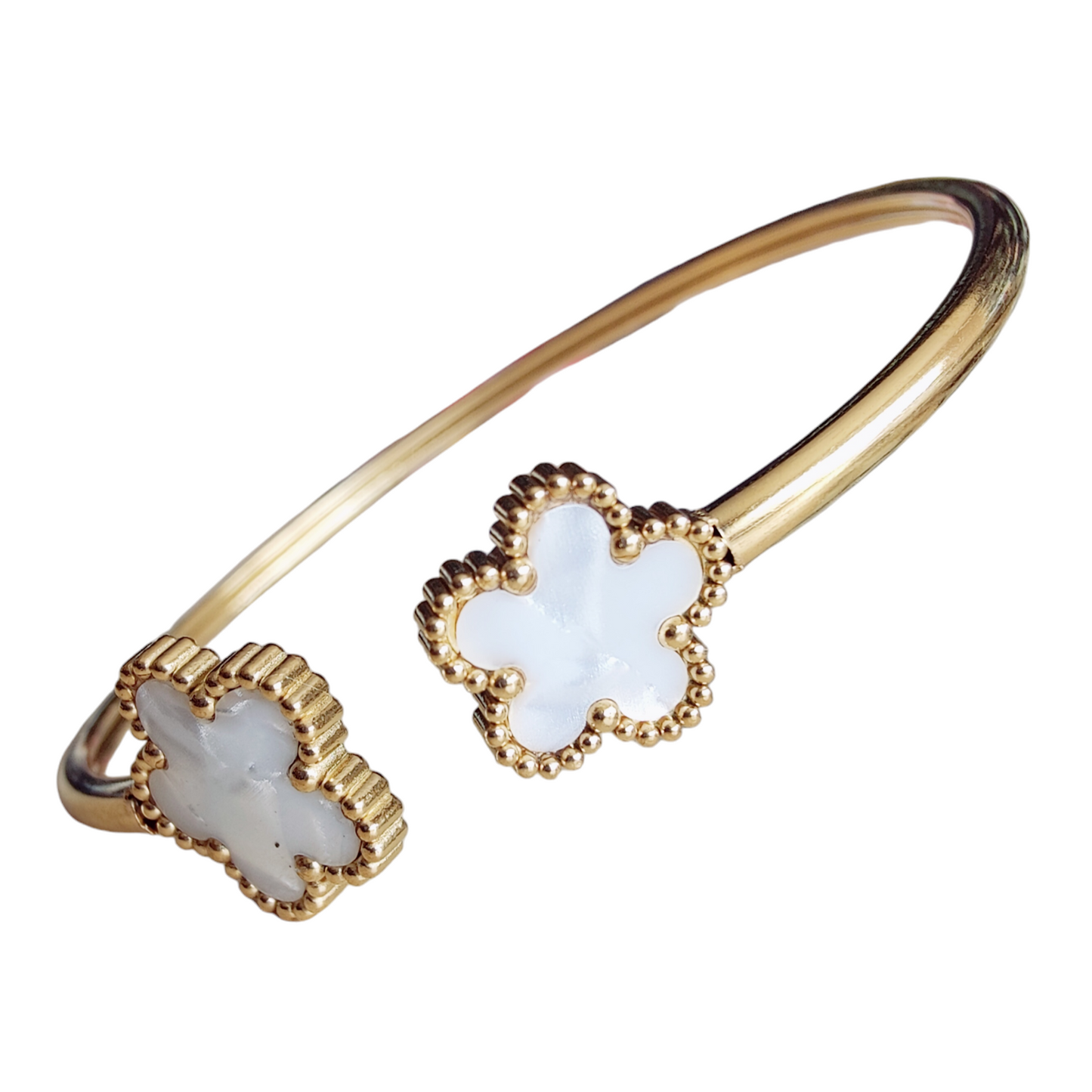 Nida Floral Bangle in White