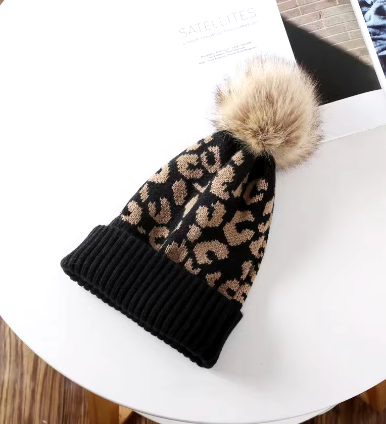 Leopard Knit Pom Pom Hat in Black