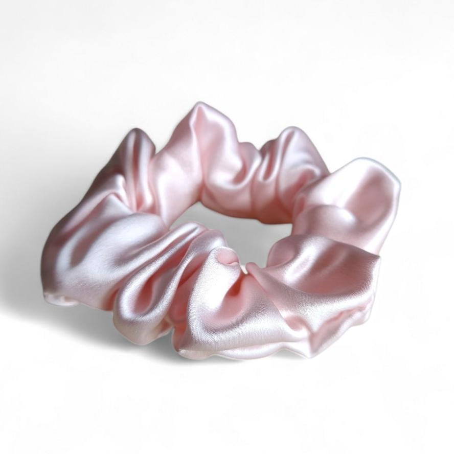 100% Mulberry Silk Scrunchie in Blush Pink
