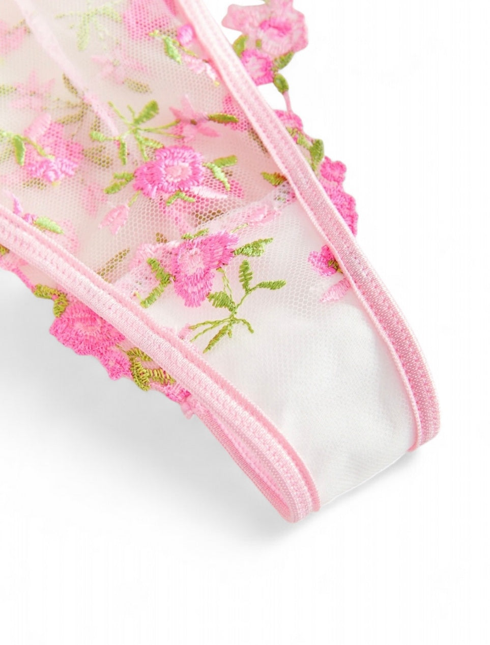 Petals in Bloom Lingerie Set in Pink