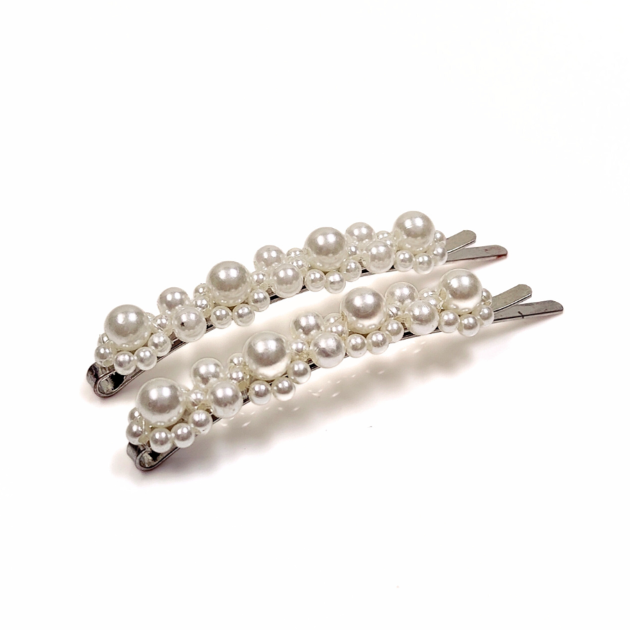 Lottie Silver Pearl Hair Slides