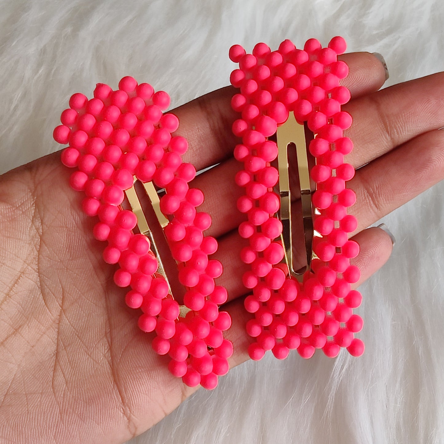 Ayva Snap Hair Clip in Fuchsia