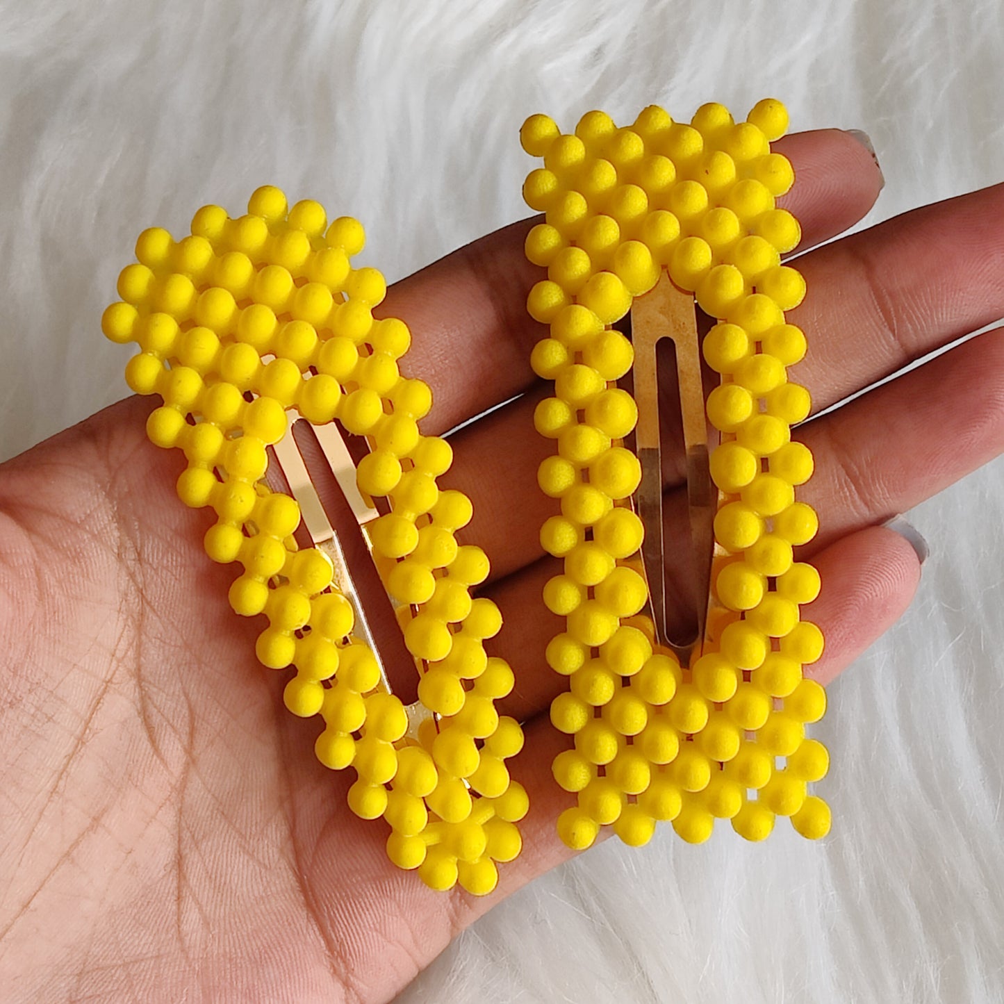 Ayva Snap Hair Clip in Yellow