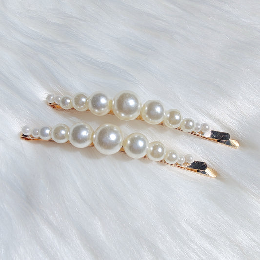 Evelyn Gold Pearl Hair Slides