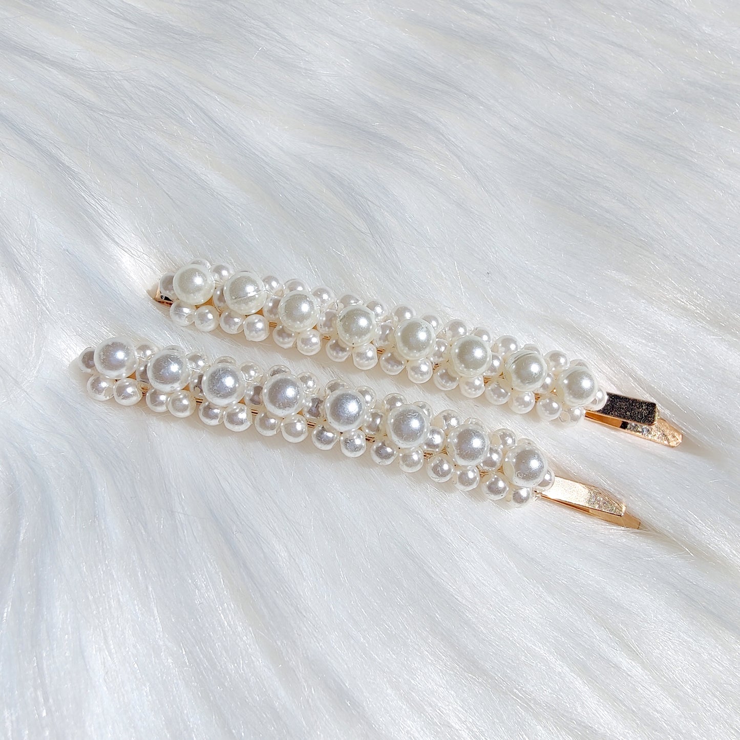 Harper Gold Pearl Hair Slides