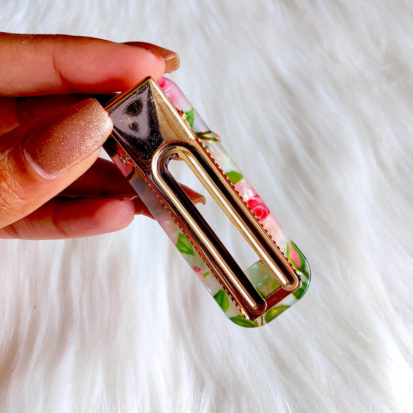 White Floral Hair Clips