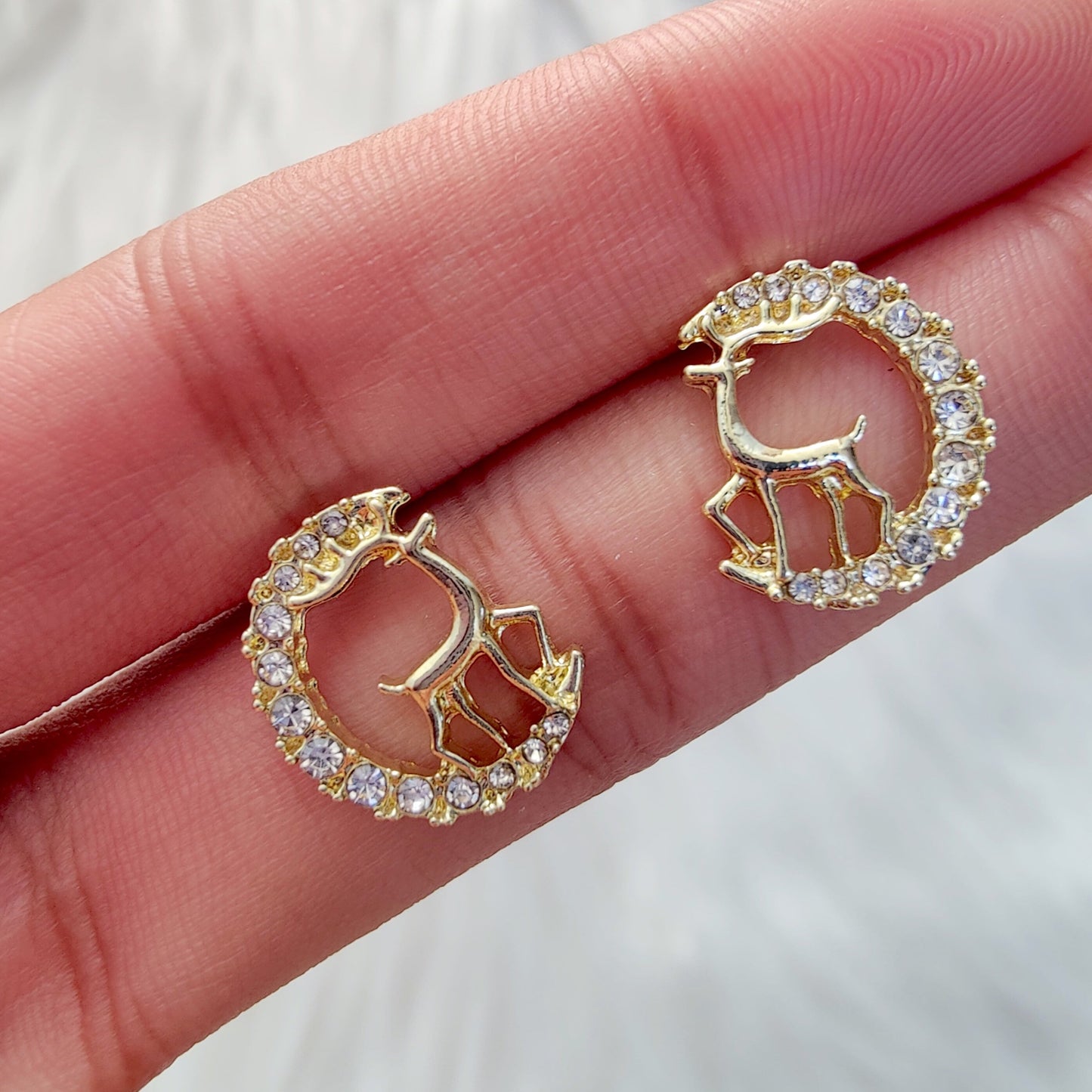 REINDEER CRESCENT diamante studs