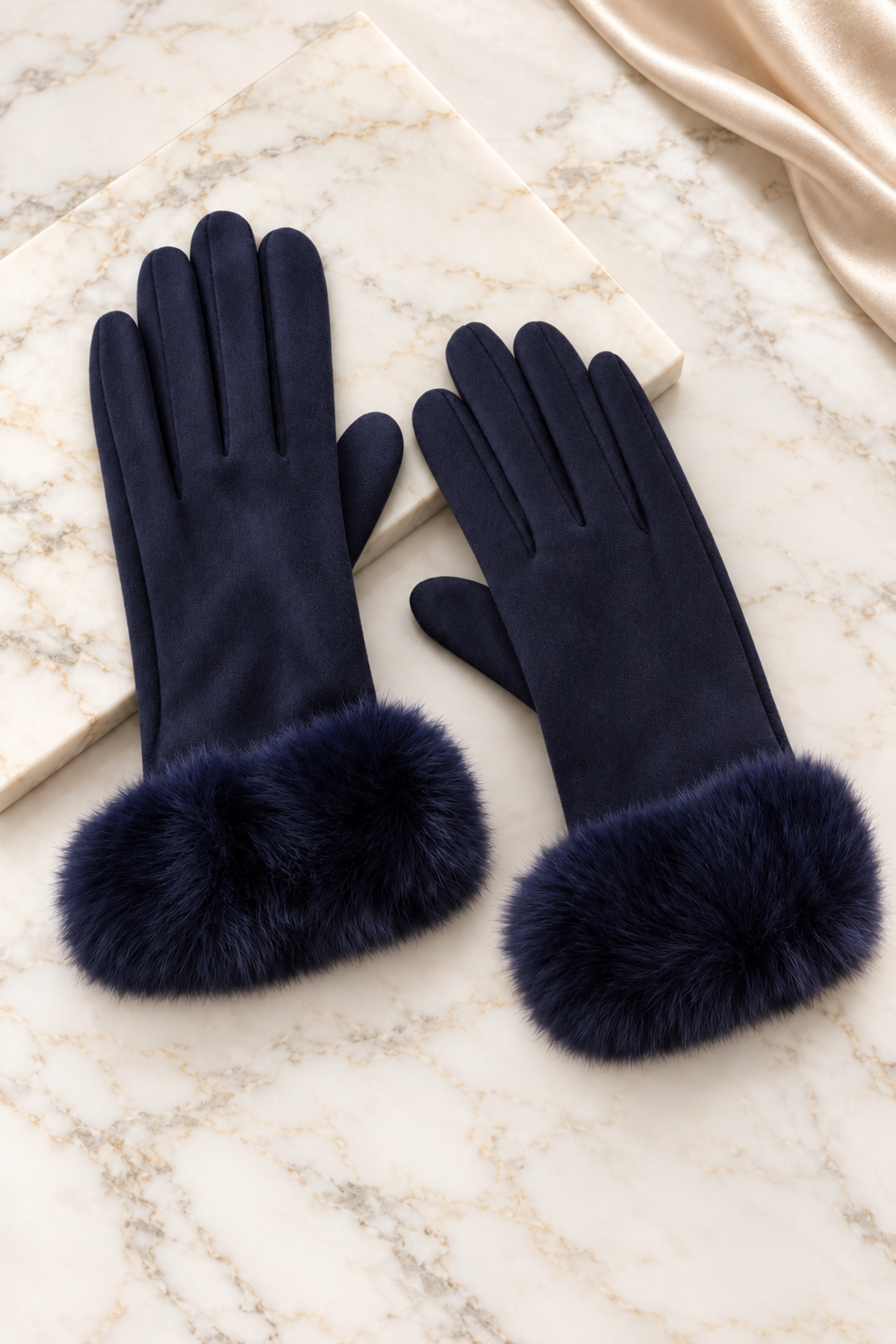 The 'Selene' Gloves