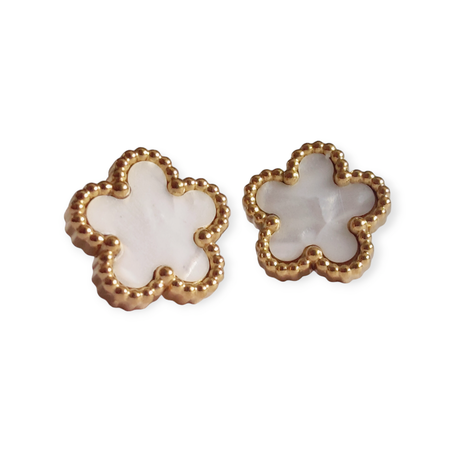 Nida Floral Studs in White