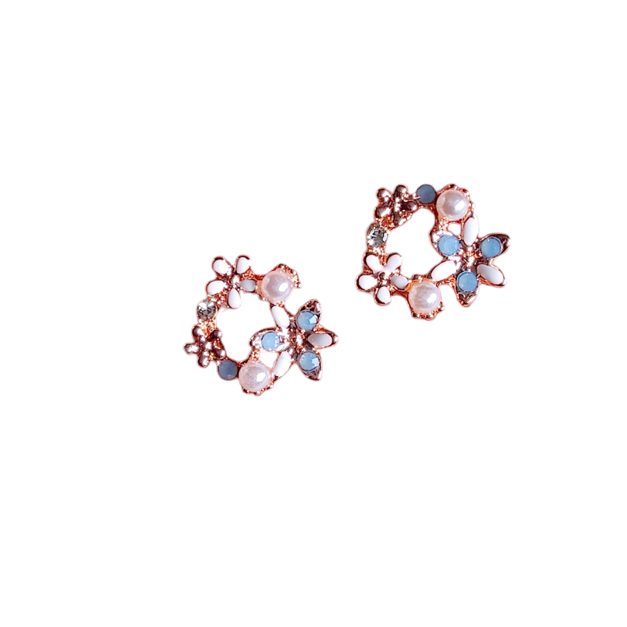 Fariya diamante studs in Blue