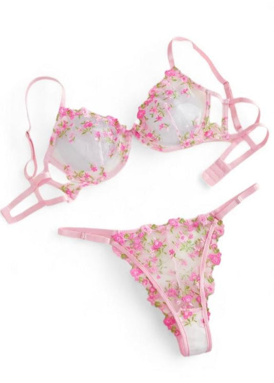 Petals in Bloom Lingerie Set in Pink