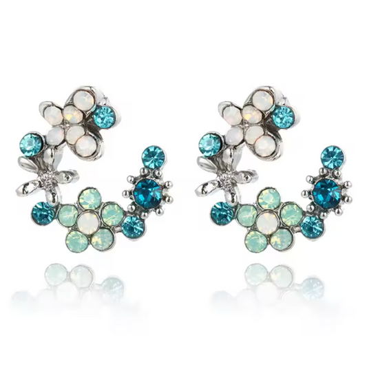 Lumi studs in Blue and Green