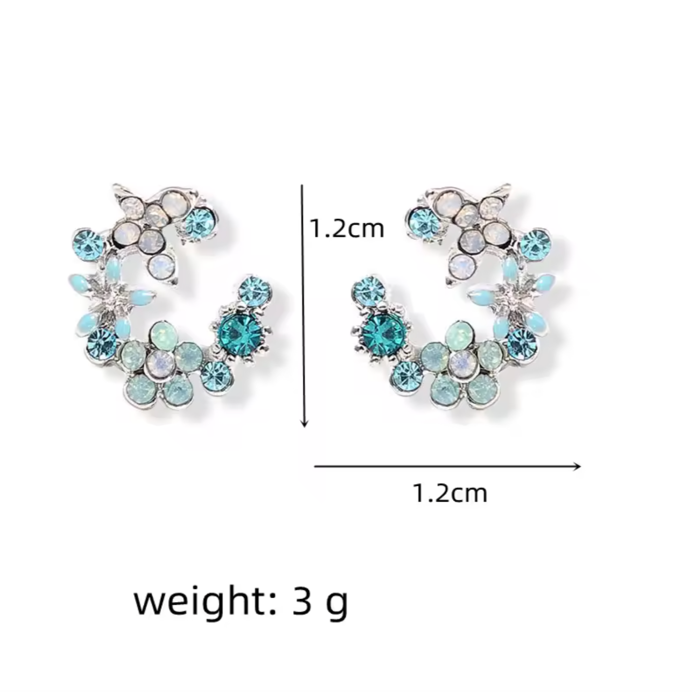 Lumi studs in Blue and Green