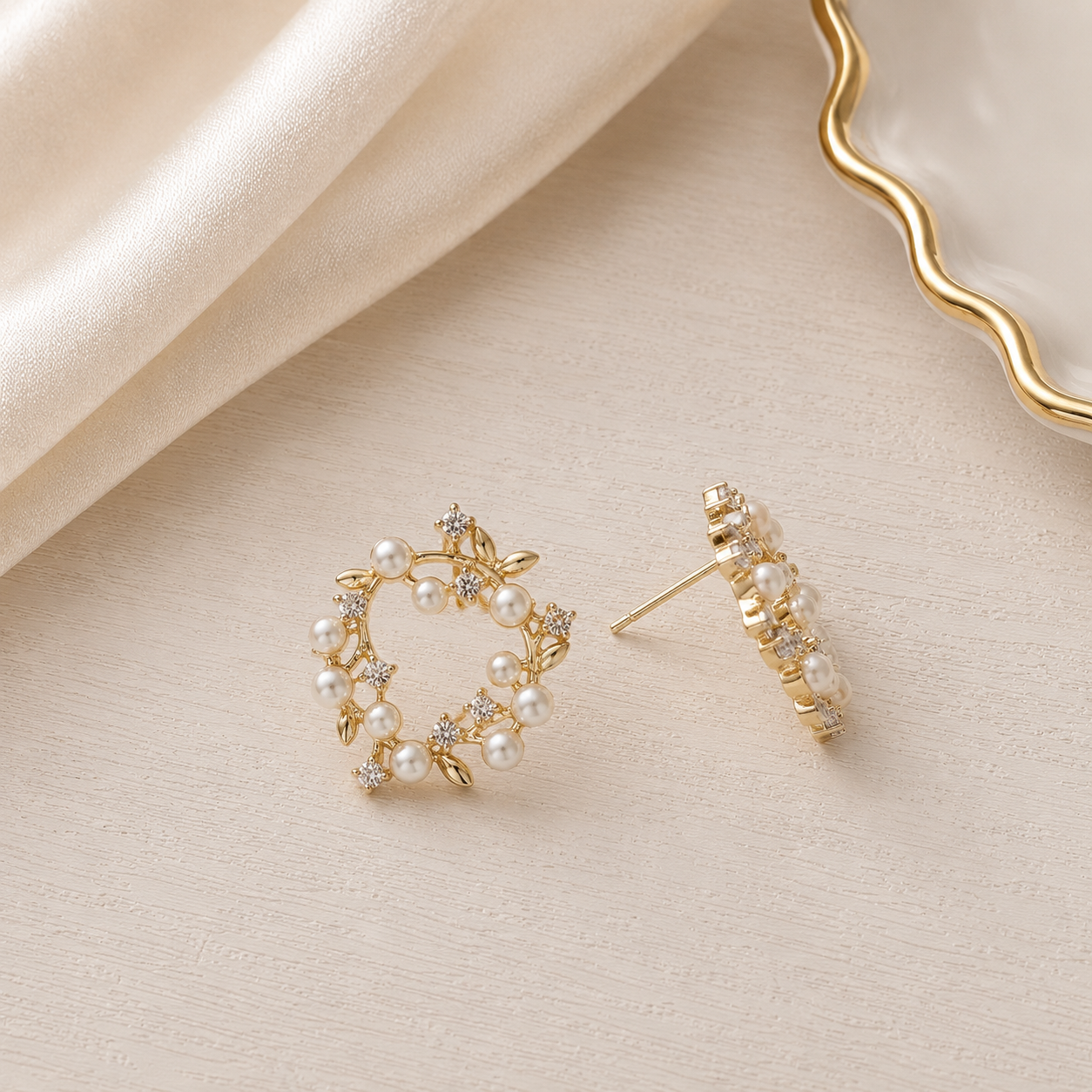 The 'Fleur Wreath' Studs