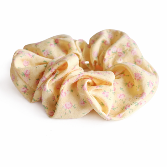 Floral Scrunchie in Lemon Rose