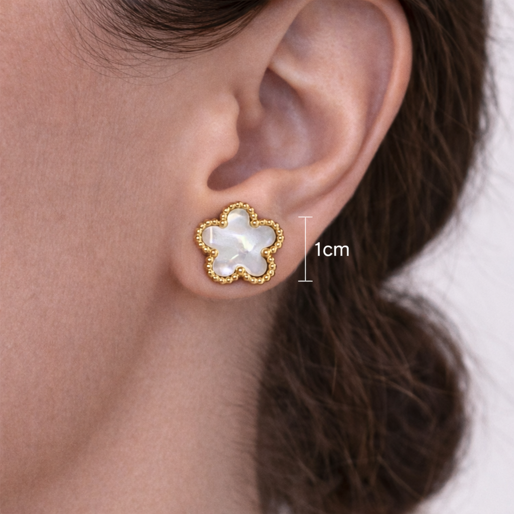 Nida Floral Studs in White