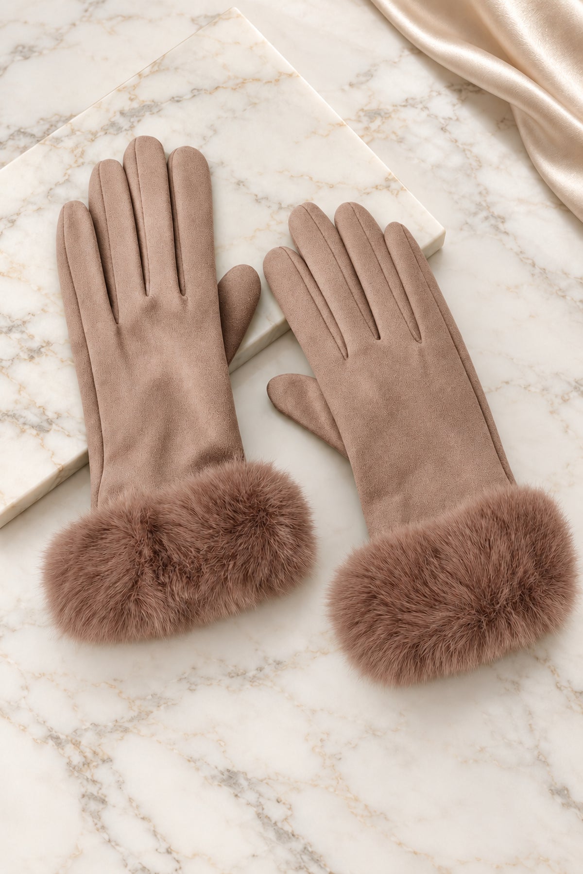 The 'Selene' Gloves