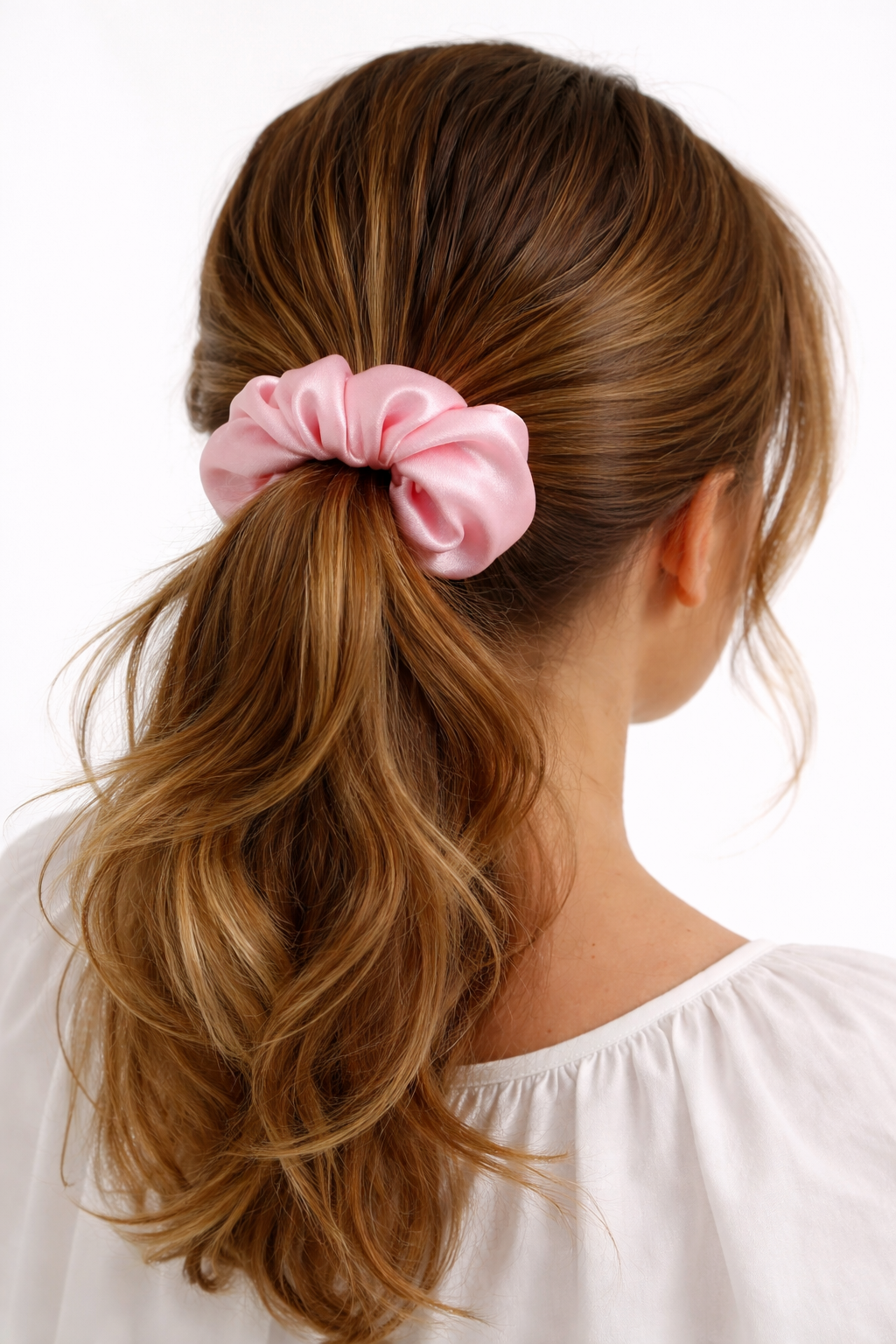100% Mulberry Silk Scrunchie in Blush Pink